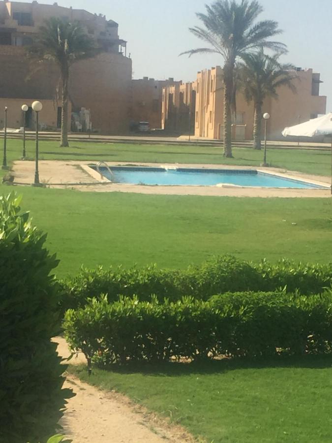 Beach Front Chalet Ain Sukhna Exterior foto
